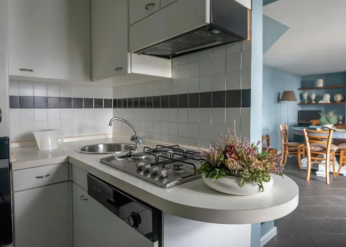 'casa Domenica' Mit Blick Aufs Wasser By Interhome Apartman Gravedona