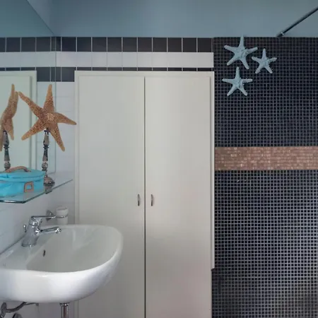 'casa Domenica' Mit Blick Aufs Wasser By Interhome *